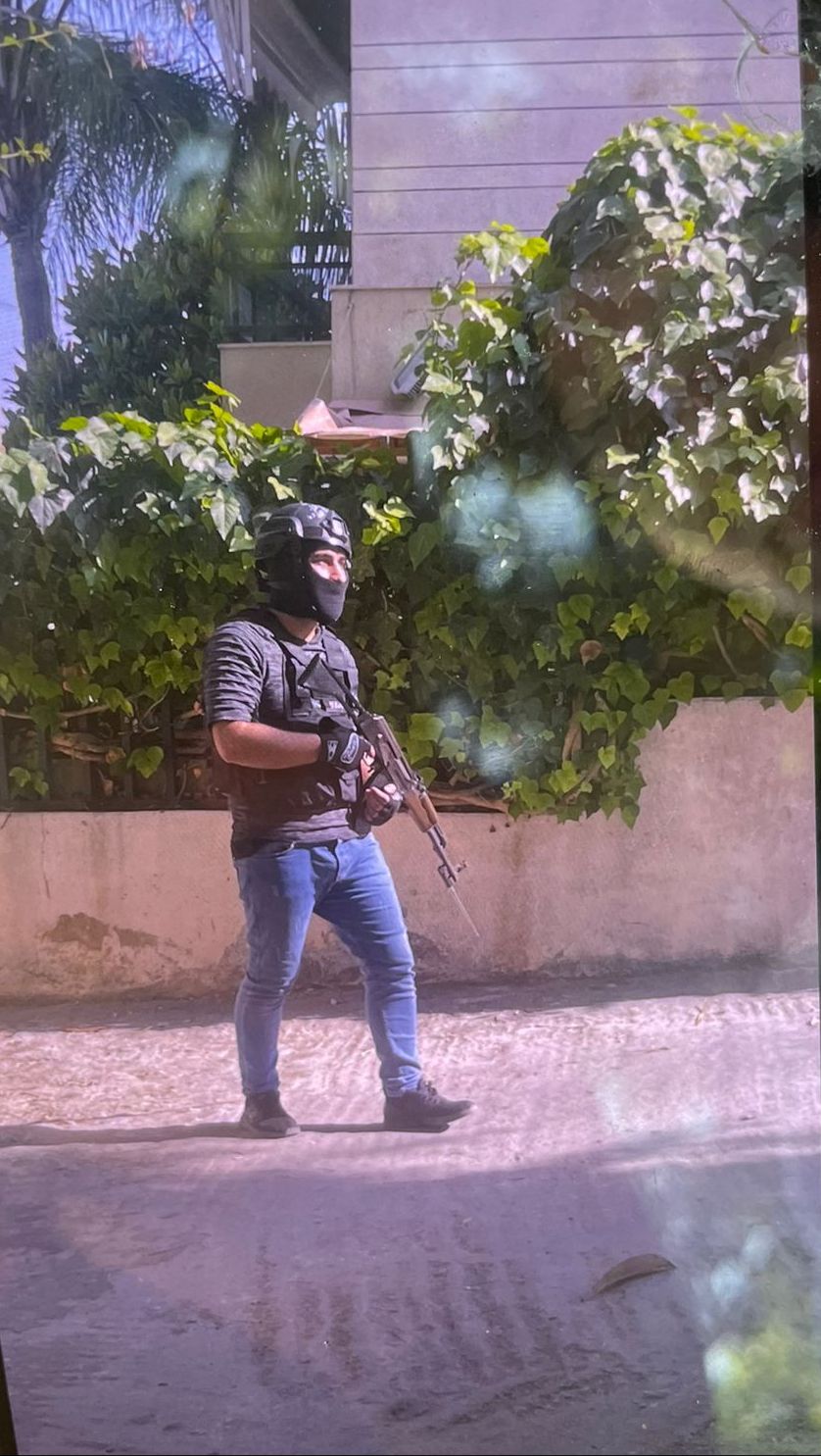 تفاصيلٌ جديدةٌ عن مهاجم السفارة الأميركية! تفاصيلٌ جديدةٌ عن مهاجم السفارة الأميركية!